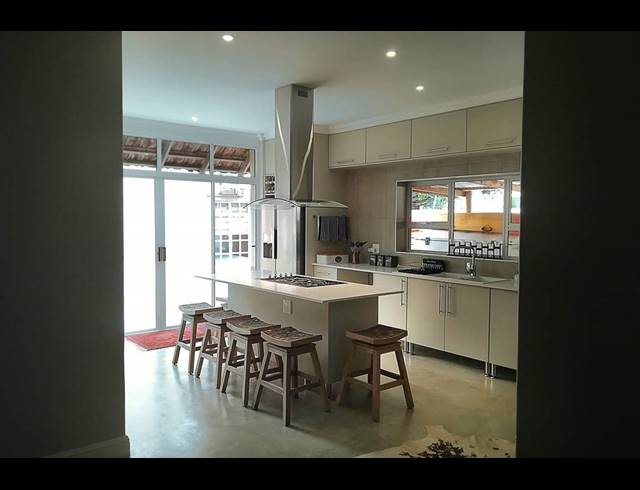3 bed property to rent in LINDEN